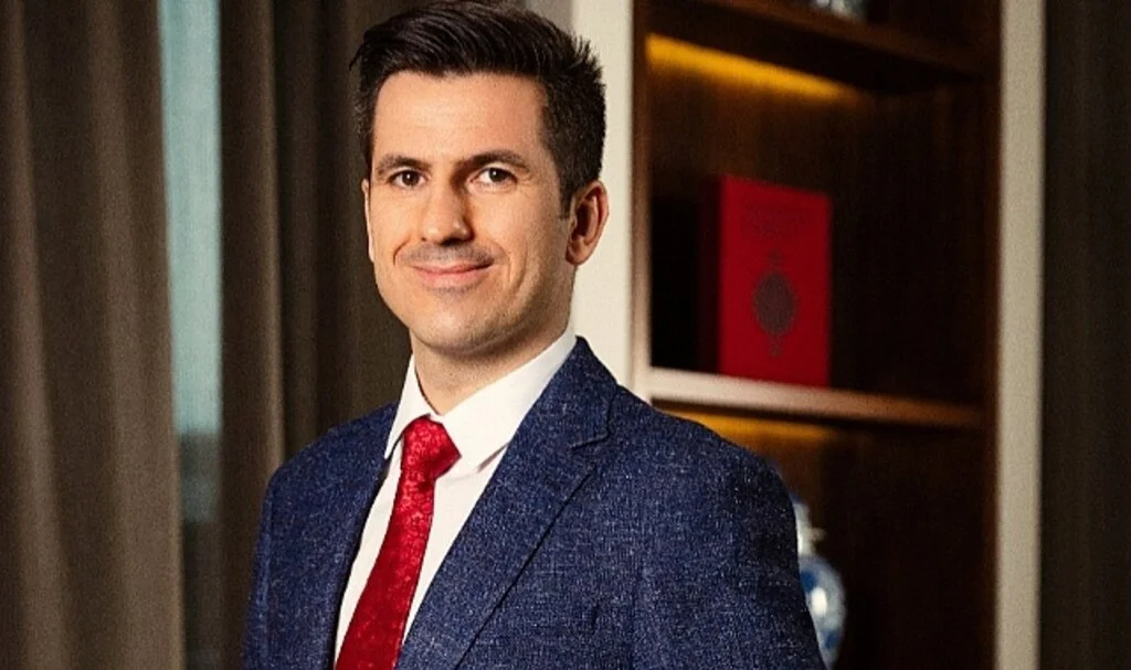 Ulusoy ve Söke El Ele Zirveye!