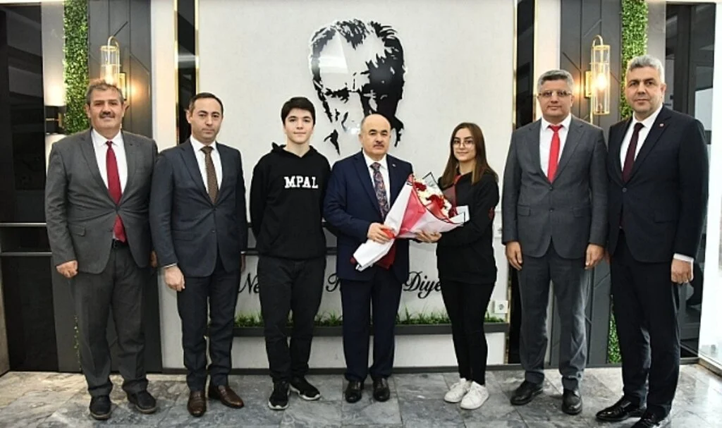 Vali Zülkif Dağlı; 'Kudüs Huzura Kavuşmalı'