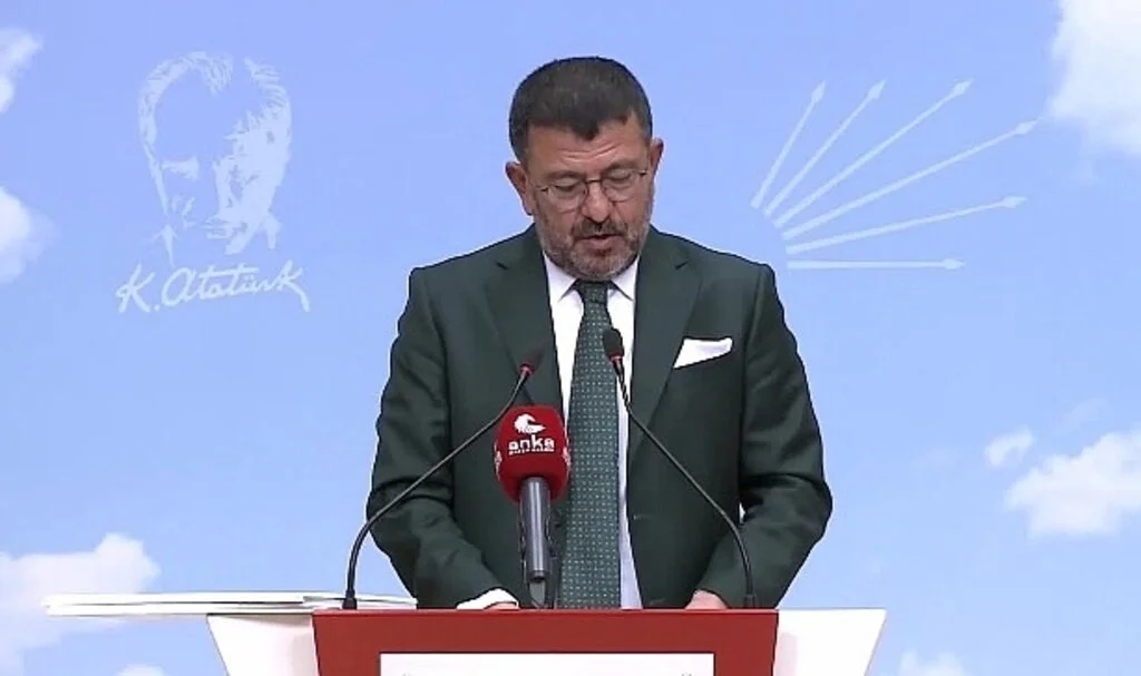 VELİ AĞBABA, CHP’nin Asgari Ücret Teklifini Açıkladı: “EN AZ 10 BİN 128 TL OLMALIDIR”