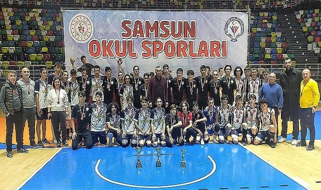 Voleybolda Kupa Sahiplerini Buldu