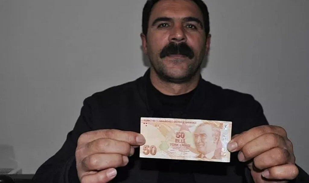 Yer: Kars! Parasını sayarken fark etti: Türkiye'de böylesi 3-4 tane var
