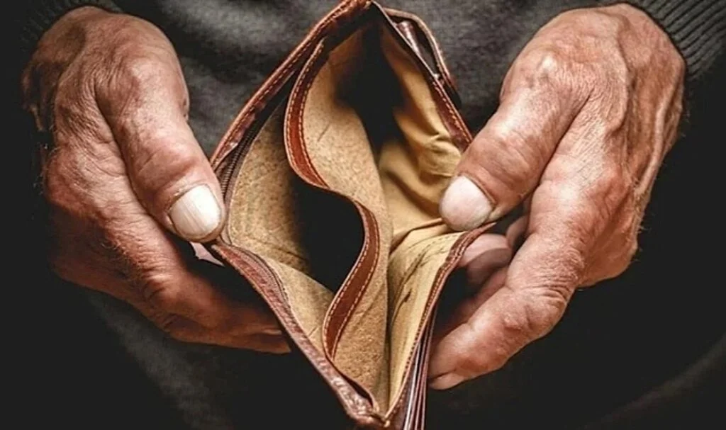 Açlık Sınırı Asgari Ücreti Geçti