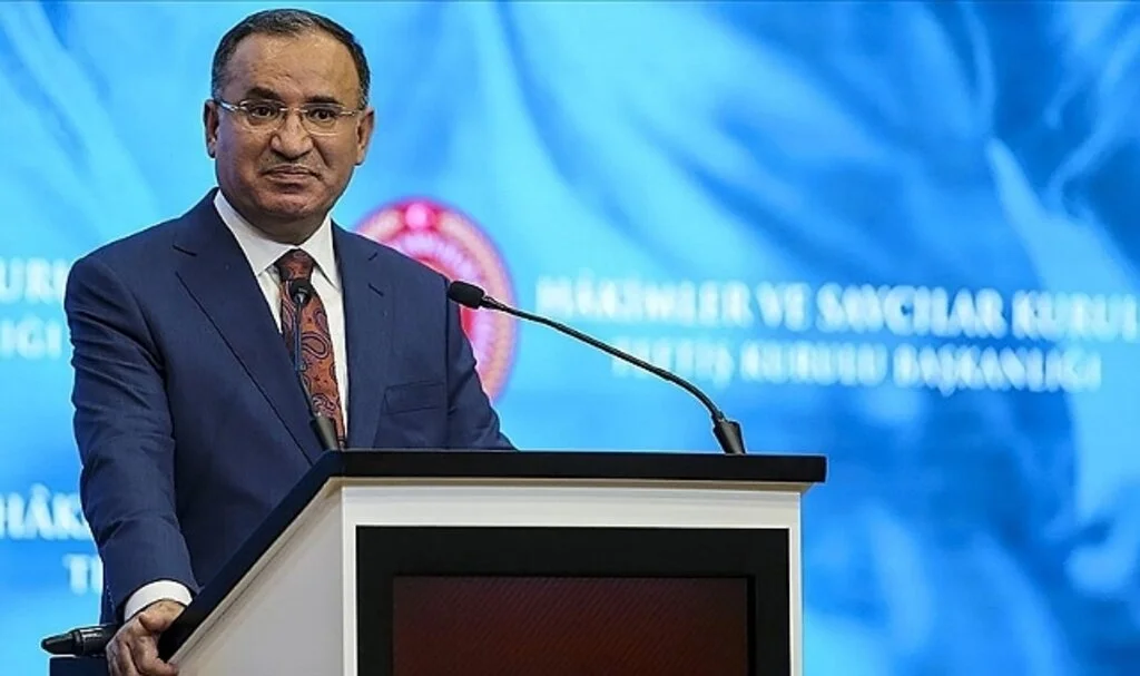 Adalet Bakanı Bozdağ: Çat Kapı İcra Dönemi Kapanıyor