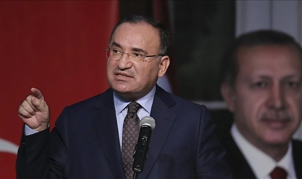 Adalet Bakanı Bozdağ: Türkiye Yüzyılı'nın Anahtarı Yeni Anayasadır