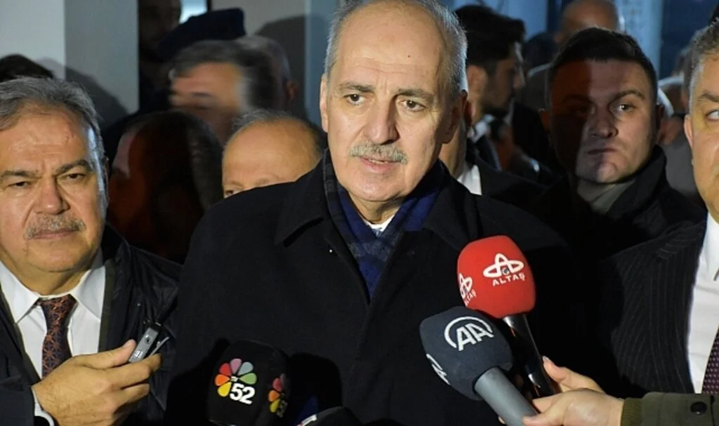 AK Parti Genel Başkanvekili Kurtulmuş'tan İsveç'te Kur'an Yakılmasına Tepki:"Ateşle oynadıklarının farkına varmaları lazım"