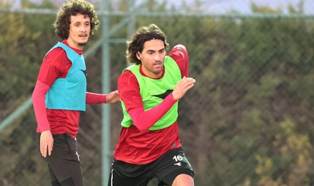 AMET SAGAT SIKI ÇALIŞIYOR