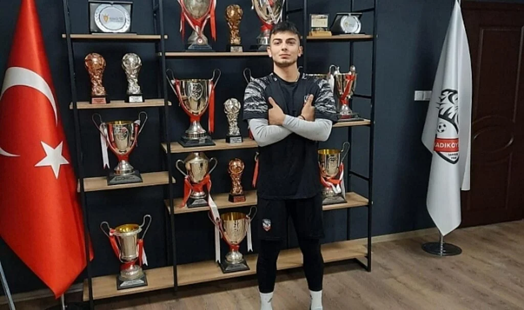 Atakum'dan KadıköySpor'a