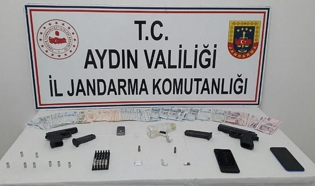  Aydın'da 12 Yıl 9 Ay Kesinleşmiş Hapis Cezası Bulunan Uyuşturucu Satıcısı Yakalandı