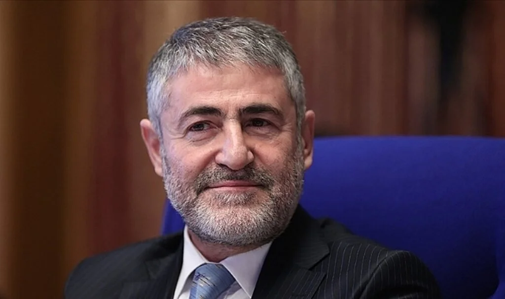 Bakan Nebati: 2022 Sonunda İç Borçlanmanın Vadesi 70 Aya Çıktı
