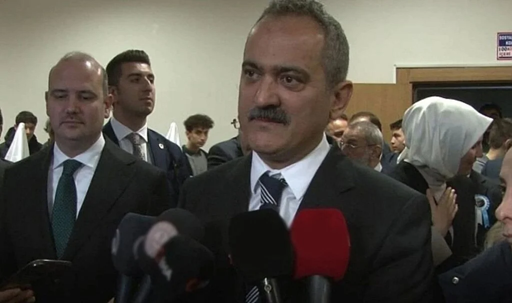 Bakan Özer’den Özel Okul Zamlarıyla İlgili Açıklama