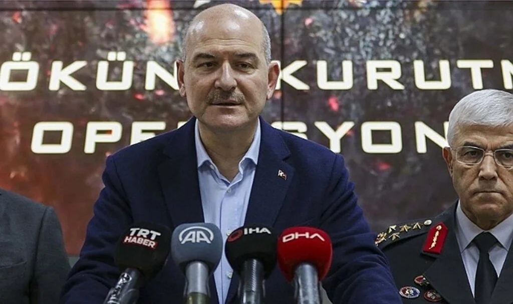 Bakan Soylu: Uşak'ta Kökünü Kurutma Operasyonu'nda 120 Şüpheli Gözaltına Alındı