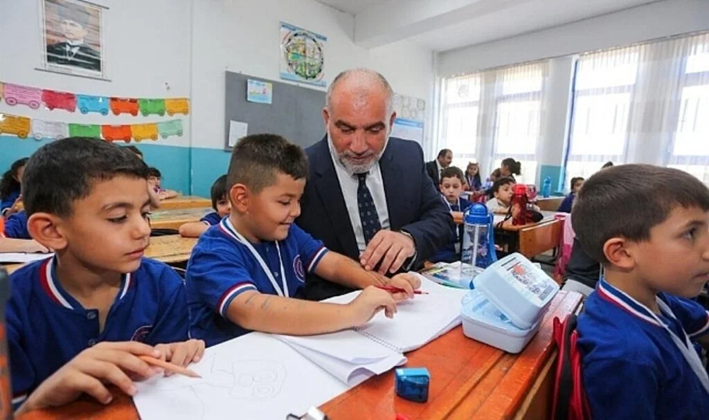 Canik'ten Türkiye Geneli Karne Hediyesi