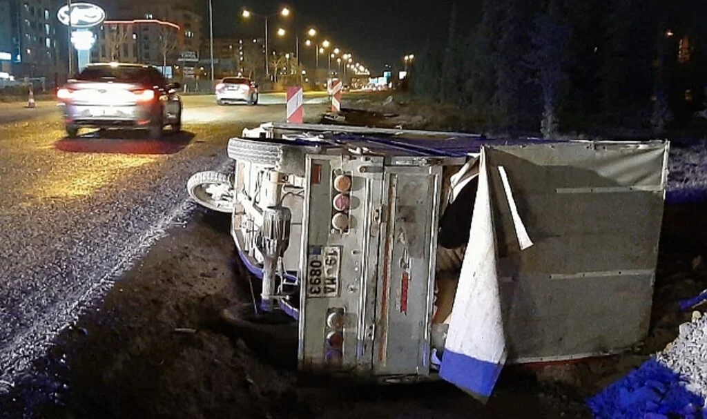 Çorum'da Devrilen Üç Tekerlekli Motosikletteki Çocuk Yaralandı 