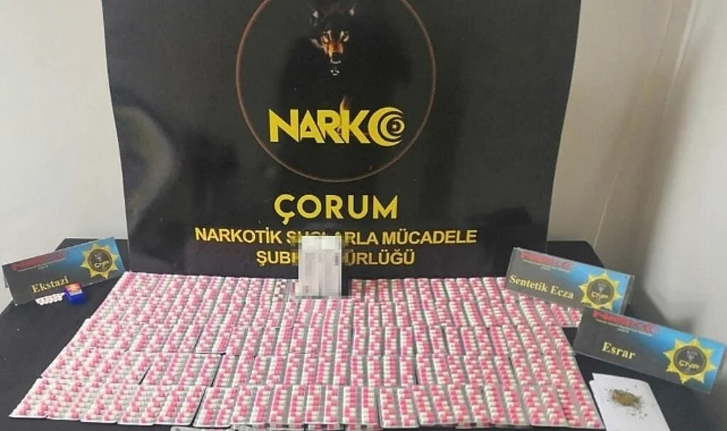 Çorum Polisinden 3 Ayrı Uyuşturucu Operasyonu