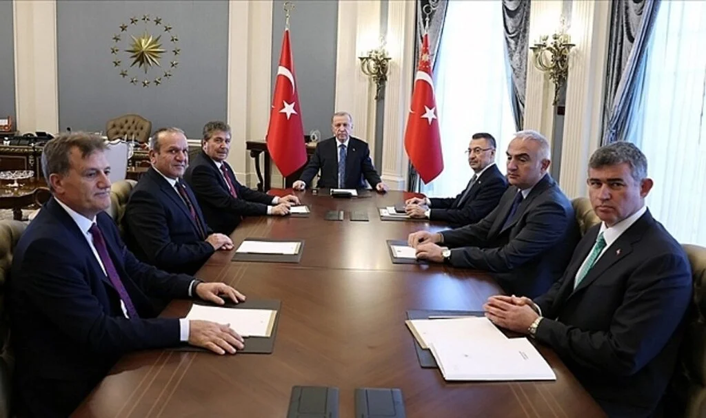 Cumhurbaşkanı Erdoğan, KKTC Başbakanı Üstel'i Kabul Etti