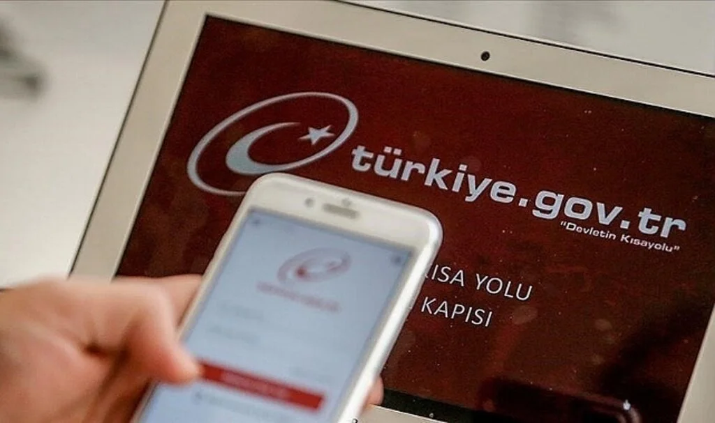e-Devlet Başvurusuyla 320 Bin 775 Kişinin Adli Sicil Kaydı Silindi