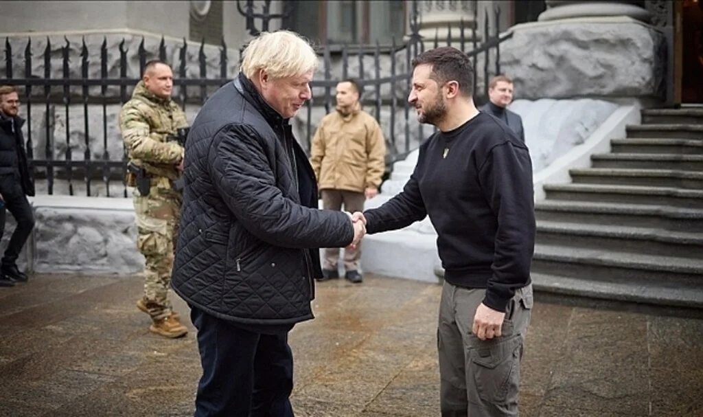 Eski İngiltere Başbakanı Johnson, Zelenskiy ile Bir Araya Geldi