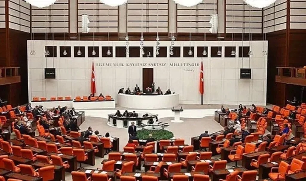 EYT İçin Geri Sayım! Milyonların Beklediği Düzenleme Meclis'e Geliyor