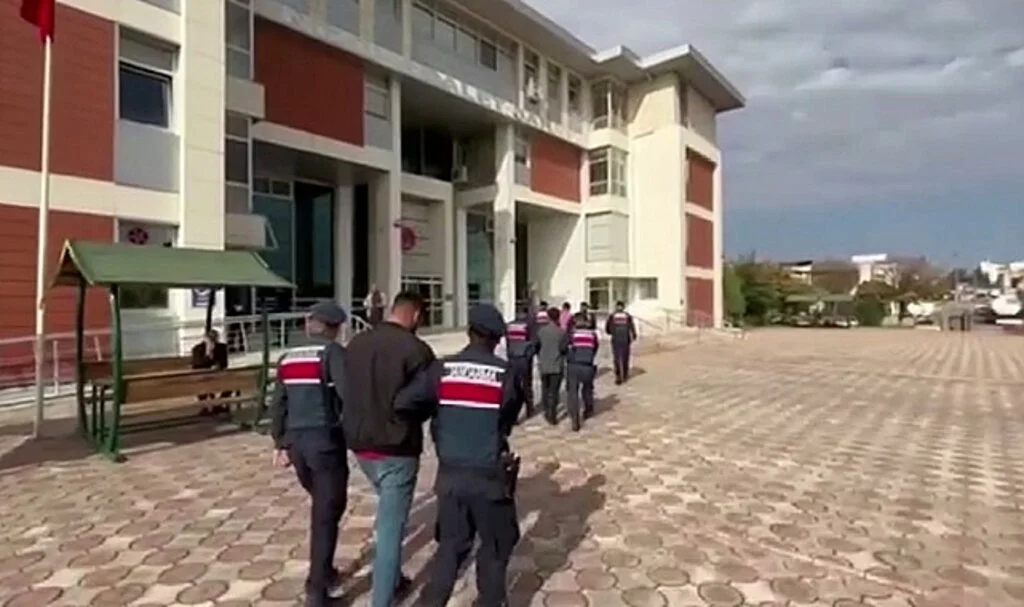 Gaziantep'te Hırsızlık Şüphelisi 22 Şahıs Tutuklandı