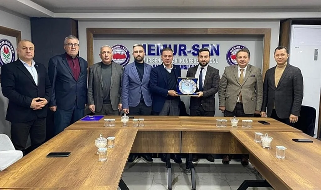 Genç Memur Sen'de  Bayrak Değişimi 