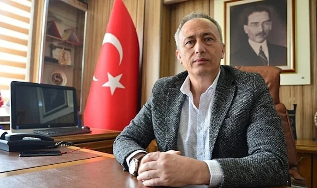 Gökçeada Belediye Başkanı Ünal Çetin Gözaltına Alındı