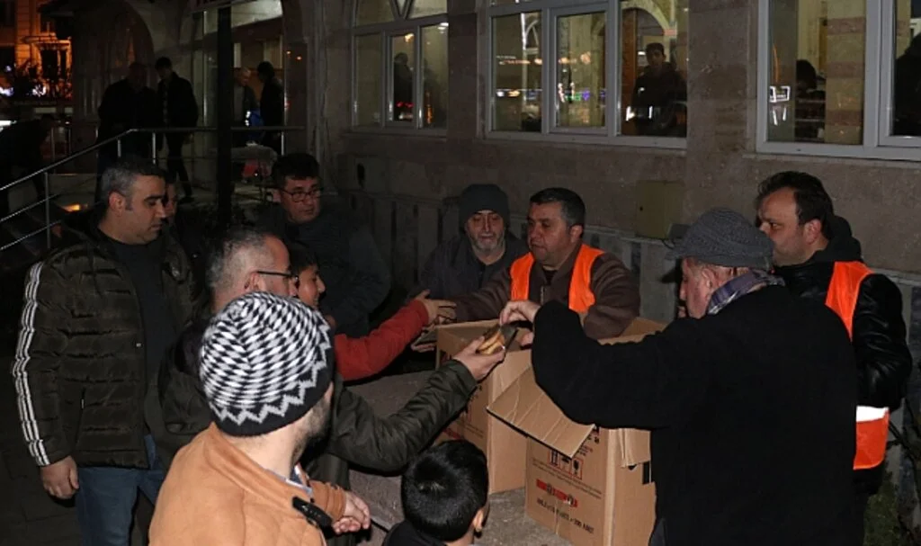 Havza'da camiler  doldu taştı 