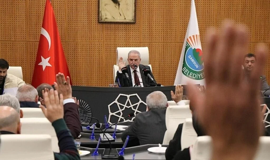 İlkadım Meclisinde ‘Kredi ve Personel Maaşı’ Tartışması