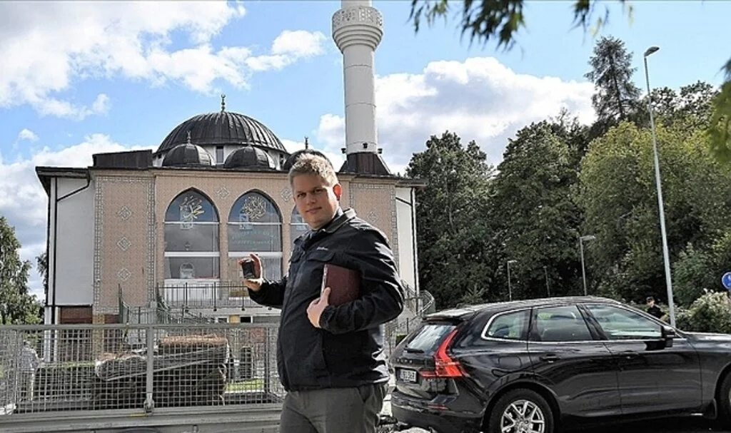 İsveç'te Kur'an-ı Kerim Yakılmasına İslam Ülkeleri Tepki Gösterdi