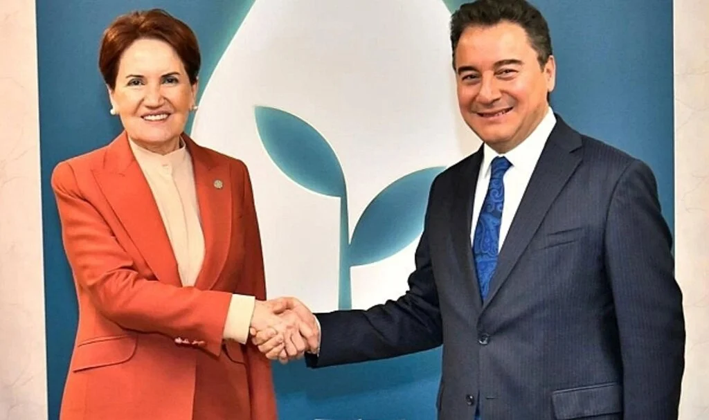 İYİ Parti Lideri Akşener, DEVA Partisi Lideri Babacan'ı Ziyaret Etti