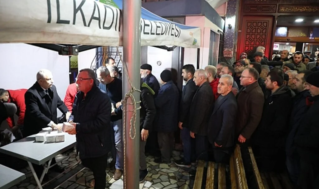 Kandil Simitleri  Başkan Demirtaş'tan 