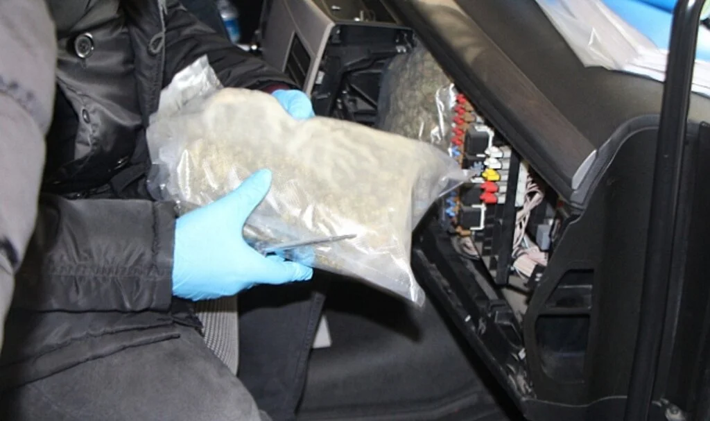 Kapıkule Gümrük Kapısında 11 Kilogram Esrar Ele Geçirildi