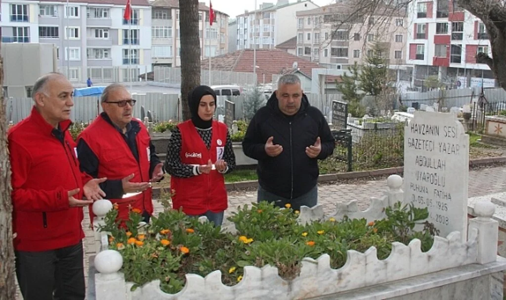 Kızılay Gazetecileri Unutmadı 