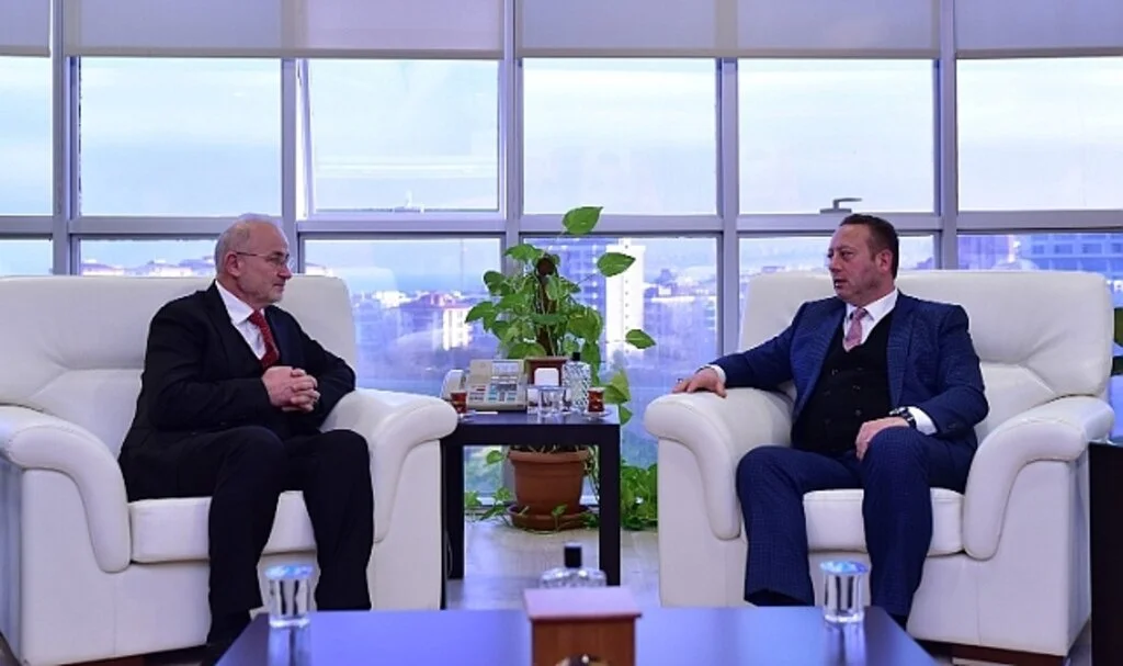 Kocabaş'tan 'Kolektif Çalışma' Mesajı