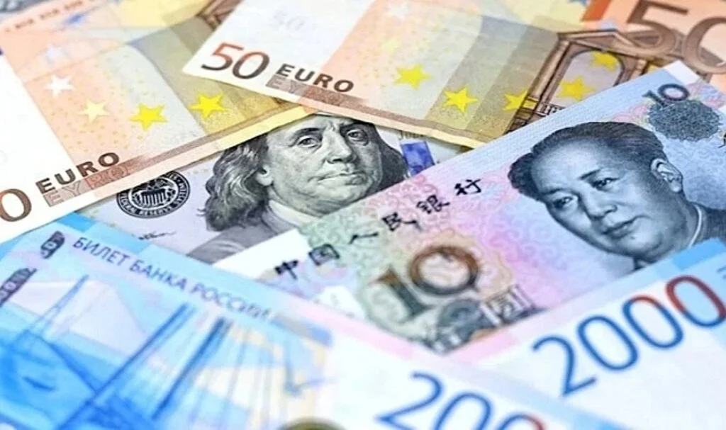 Küresel Enflasyonda Kademeli Düşüş Bekleniyor