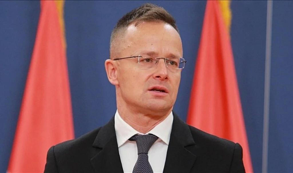 Macaristan Dışişleri Bakanı Szijjarto: Bir başka dinin kutsal kitabını yakmak ve ona hakaret etmek kabul edilemez