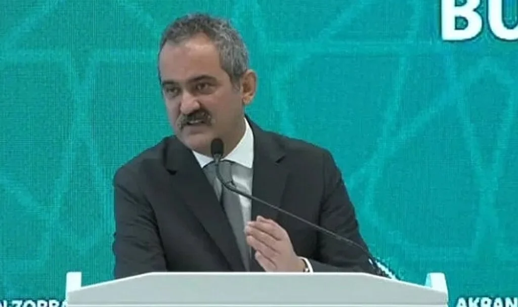 Milli Eğitim Bakanı Mahmut Özer 'Her Okula Rehber  Öğretmen Atanacak'