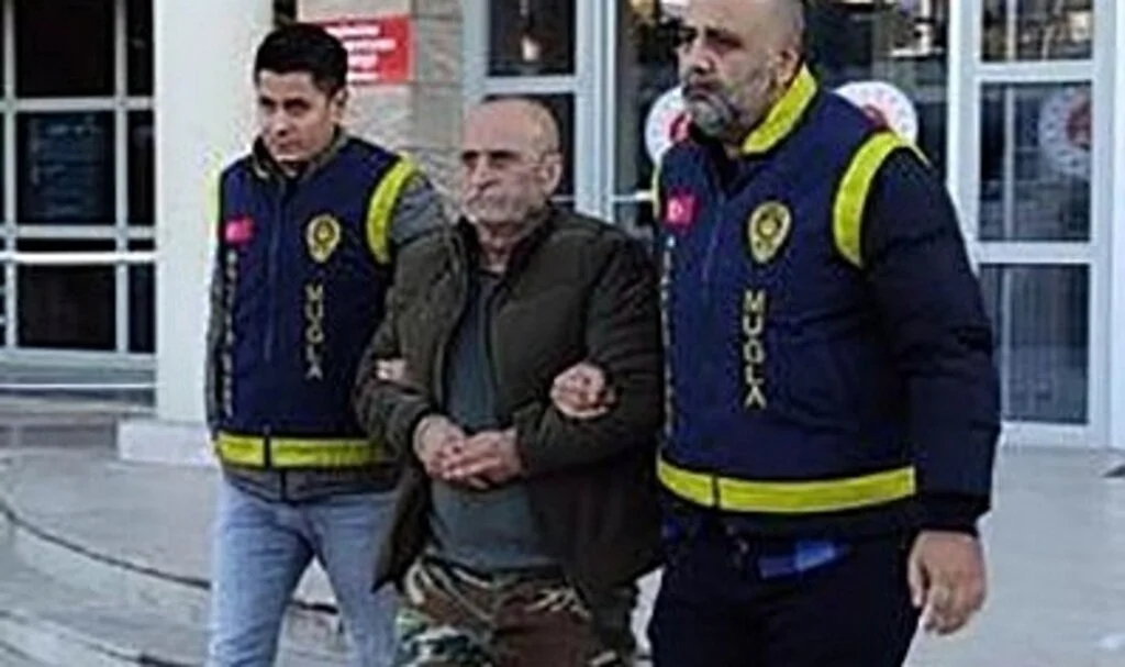  Muğla’da Ev Arkadaşını Kalbinden Bıçaklayarak Öldüren Zanlı Tutuklandı
