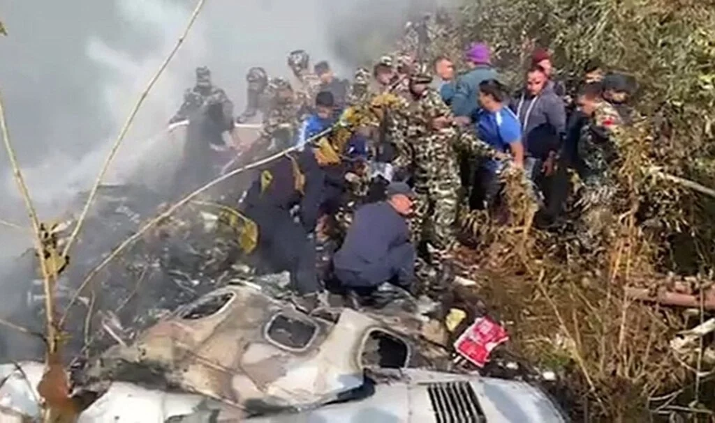 Nepal'de 72 Kişiyi Taşıyan Yolcu Uçağı Düştü