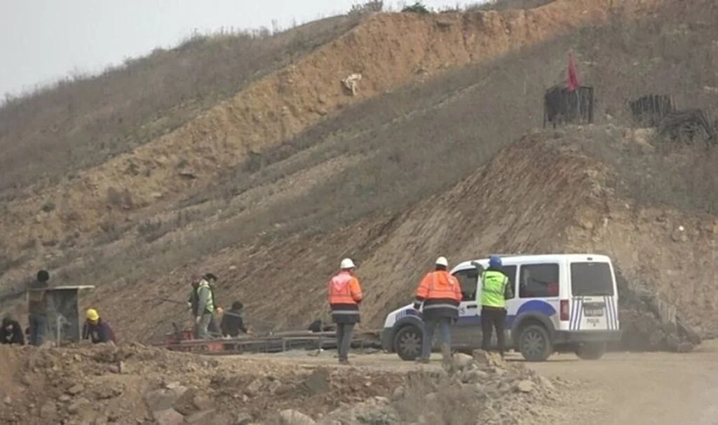 Pendik’te Sabiha Gökçen Havalimanı'nda  İş Kazası Geçiren İşçi Hayatını Kaybetti
