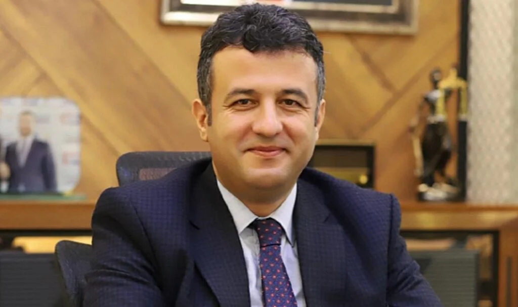Profesör Nurullah  Genç Çarşamba'da 