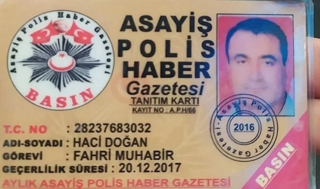 Sahte Gazeteci Kartıyla Yakalandı, Sabıkası Kabarık Çıktı