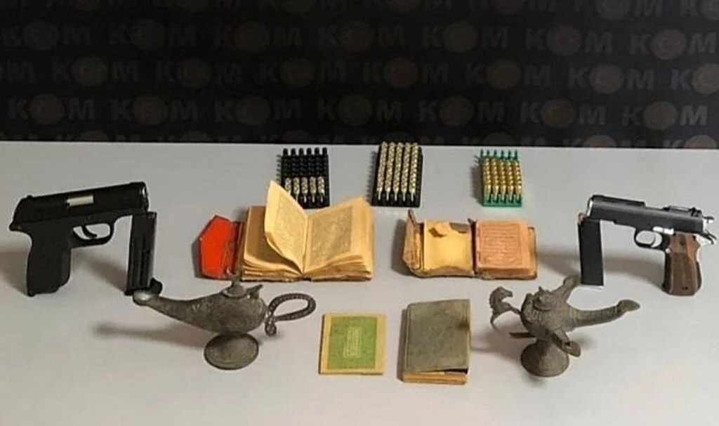 Samsun'da 4 Adet Tarihi Eser Kur'an-ı Kerim Ele Geçirildi