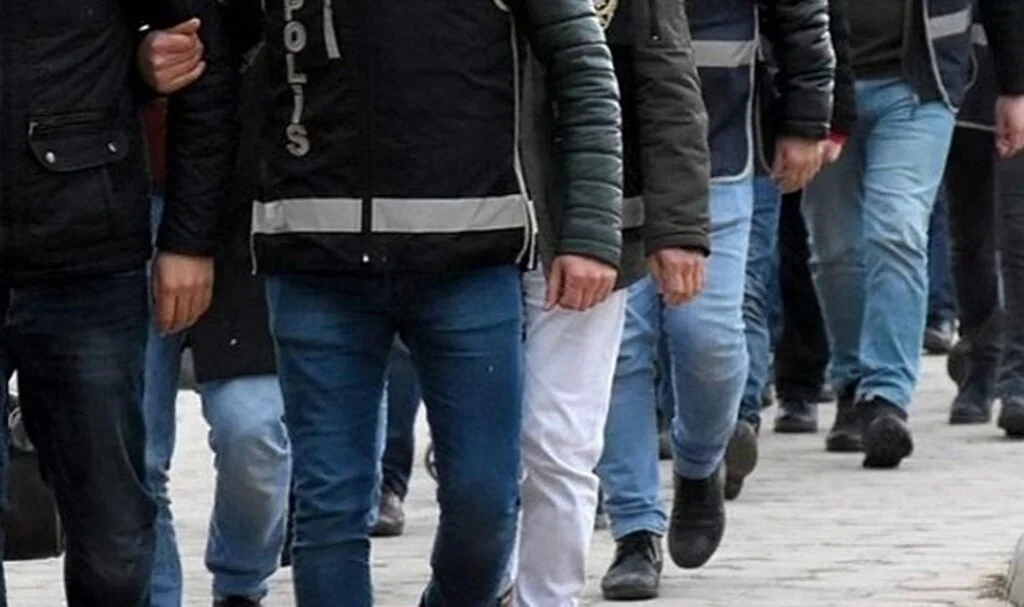 Samsun'da Aranan 423 Şahıs Yakalandı