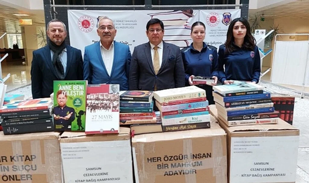 Samsun'da Cezaevine 2 Bin Kitap Bağışı