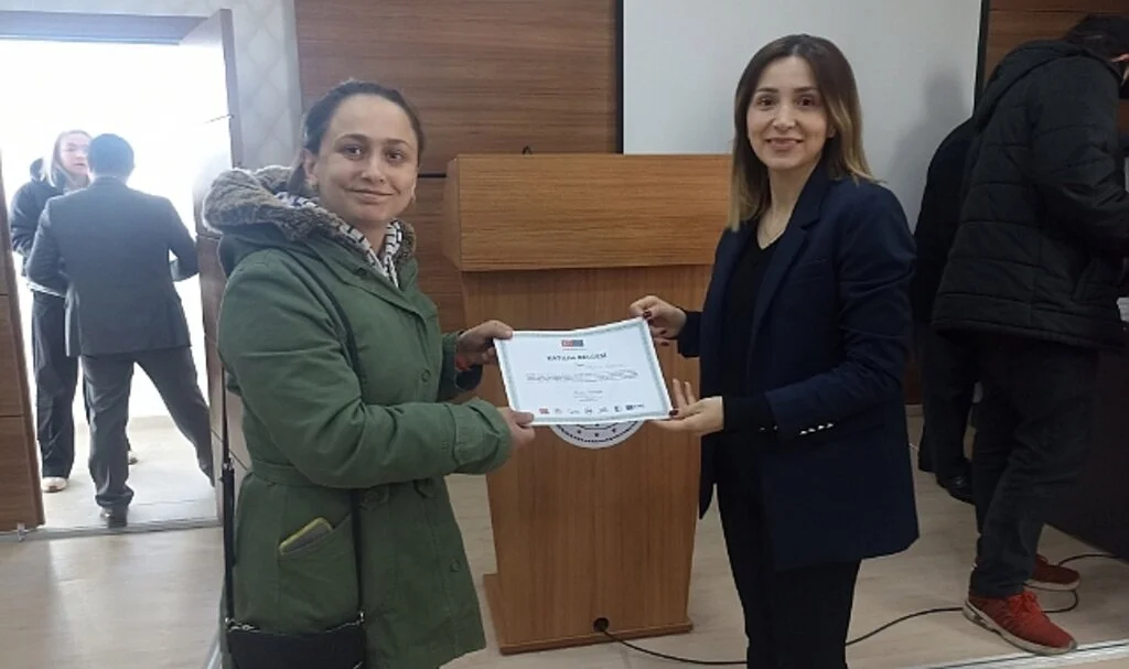 Samsun'da Çiftçilere Tıbbi Bitki Yetiştiriciliği Anlatıldı 