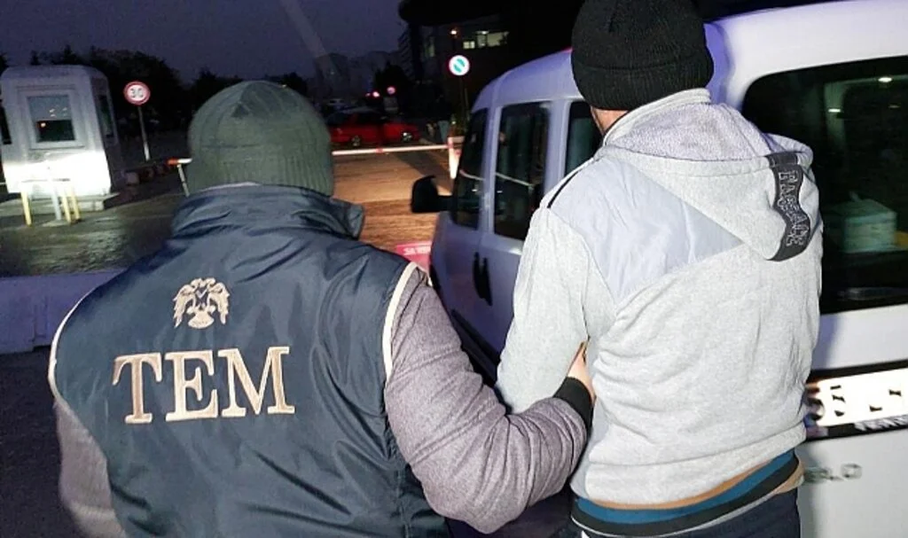 Samsun 'da DEAŞ Operasyonunda 1 Adli Kontrol, 3 Sınır Dışı