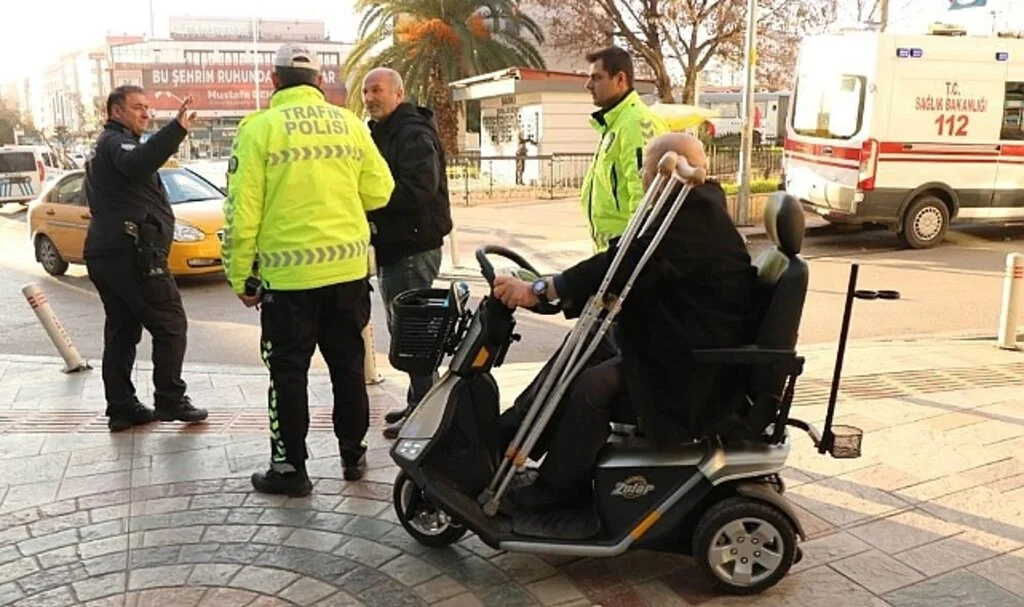 Samsun'da Engelli Vatandaş Kkazayı Ucuz Atlattı