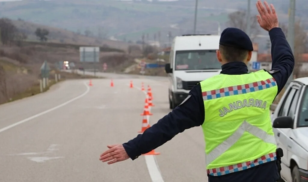 Samsun'da Jandarmadan Toplu Taşıma Araçlarında "Sivil" Denetim