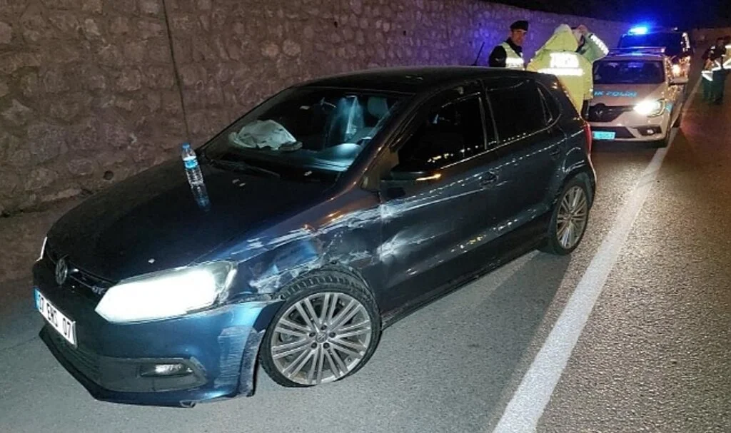 Samsun'da Otomobil Bariyere Çarptı: 1 Yaralı