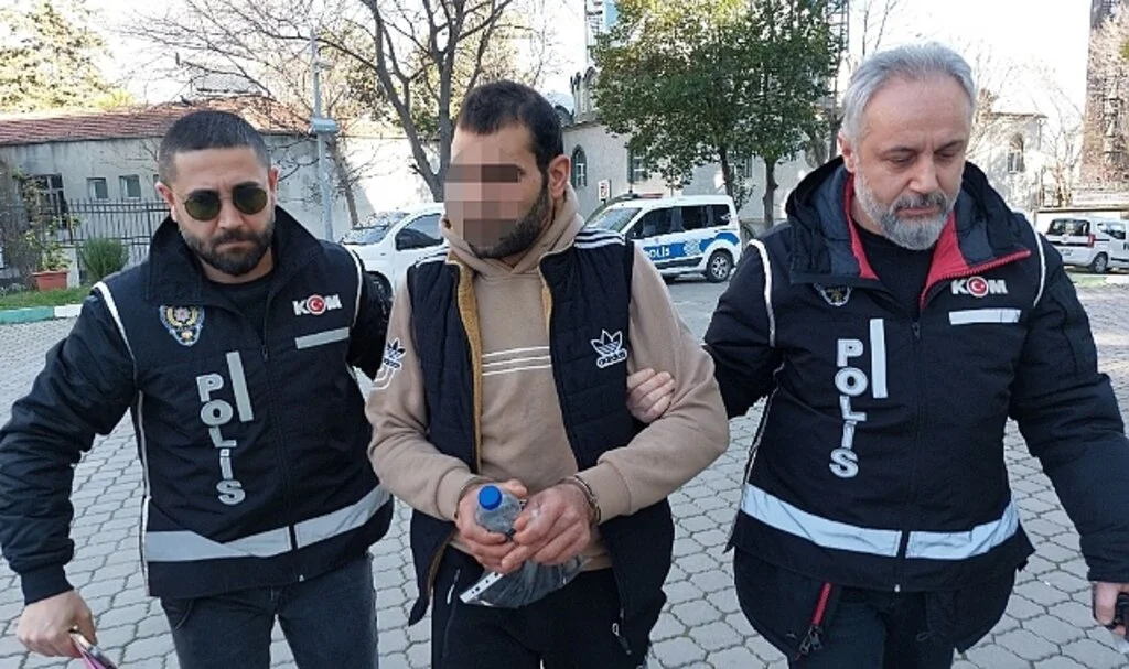 Samsun'da Sahte Dolarla Yakalanan Şahsa Adli Kontrol